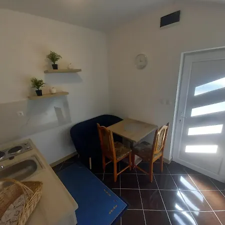 Sutic * Kaštel Novi